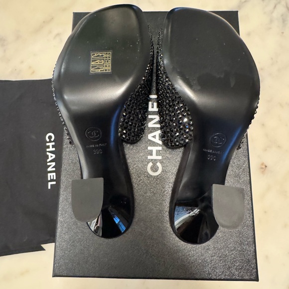 CHANEL Black Heeled Mules with Gold Accents - Picture 5 of 6